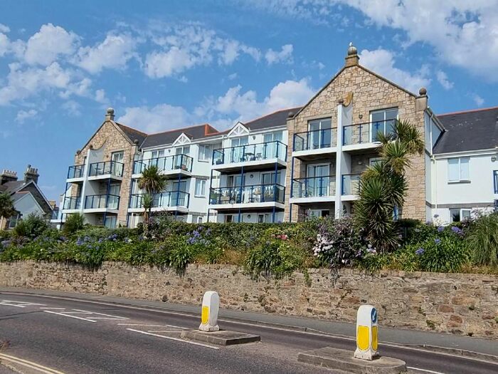 2 Bedroom Flat To Rent In Chyandour Cliff, Penzance, TR18