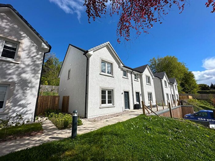 3 Bedroom Semi-Detached House To Rent In Berwick Brae, Perth, PH2