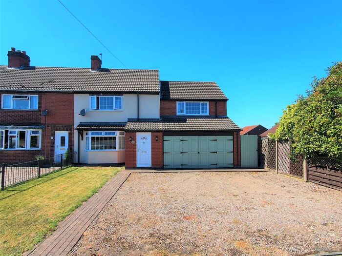 4 Bedroom End Of Terrace House For Sale In The Moorlands, Coleorton, Coalville, LE67