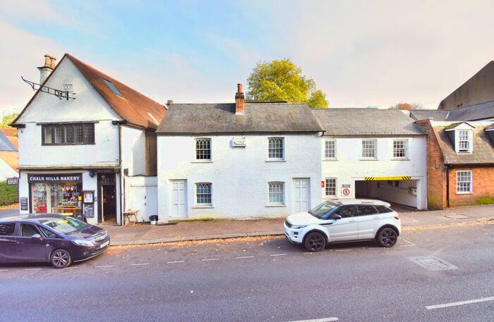 1 Bedroom Flat To Rent In Bell Street, Reigate RH2
