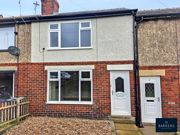 2 Bedroom Terraced House To Rent In Old Lane, Birkenshaw, BD11