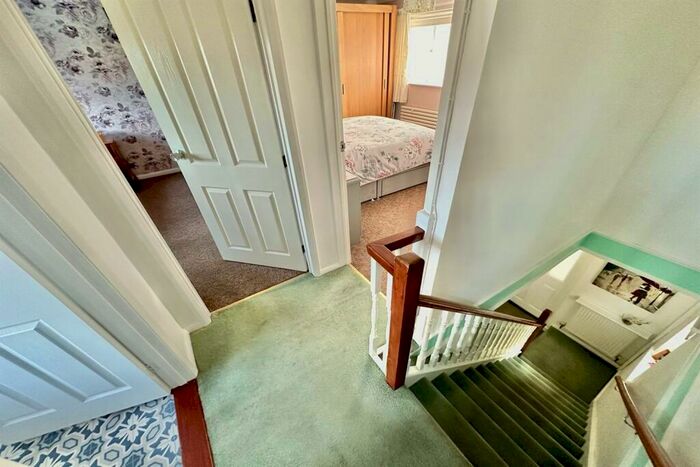 2 Bedroom Semi-Detached House For Sale In Alexander Road, Braintree, CM7