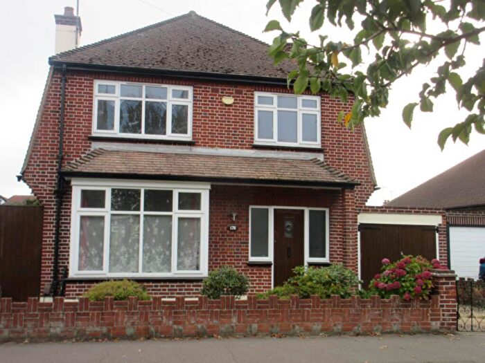 3 Bedroom Detached House To Rent In Prince Avenue, Westcliff On Sea, SS0