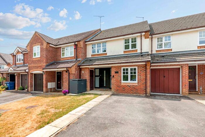 4 Bedroom Terraced House For Sale In Saunderton Vale, Saunderton, HP14