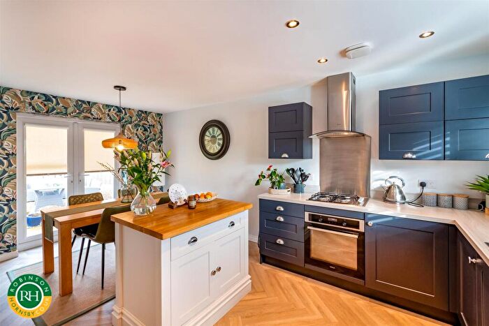 3 Bedroom Detached House For Sale In Hunter Road, Dunsville, Doncaster, DN7