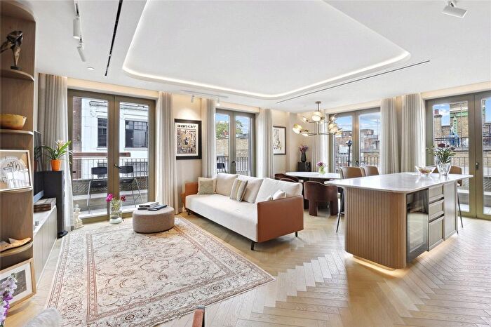3 Bedroom Flat For Sale In Fareham Street, London, W1F