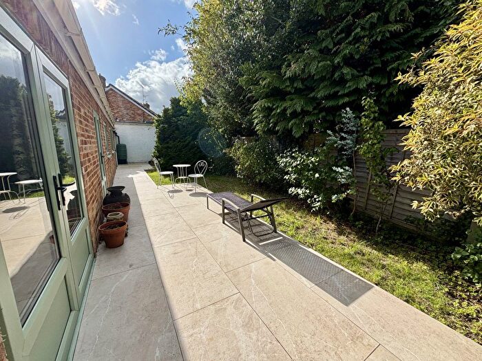 2 Bedroom Detached Bungalow For Sale In Arnewood Gardens, Yeovil, Somerset, BA20