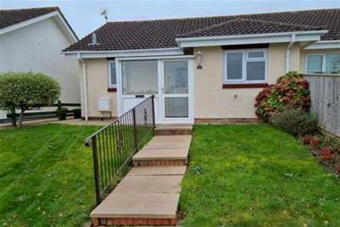 1 Bedroom Bungalow To Rent In Bungalow Newton Abbot, TQ12