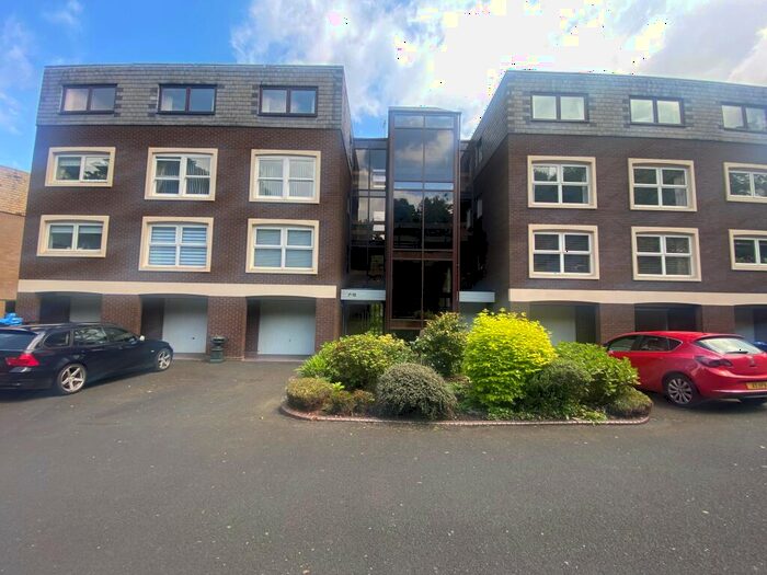 3 Bedroom Apartment To Rent In Little Aston Hall, Aldridge Road, Little Aston., B74