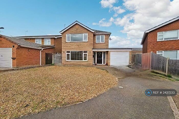 3 Bedroom Detached House To Rent In Malvern Close, Spalding, PE11