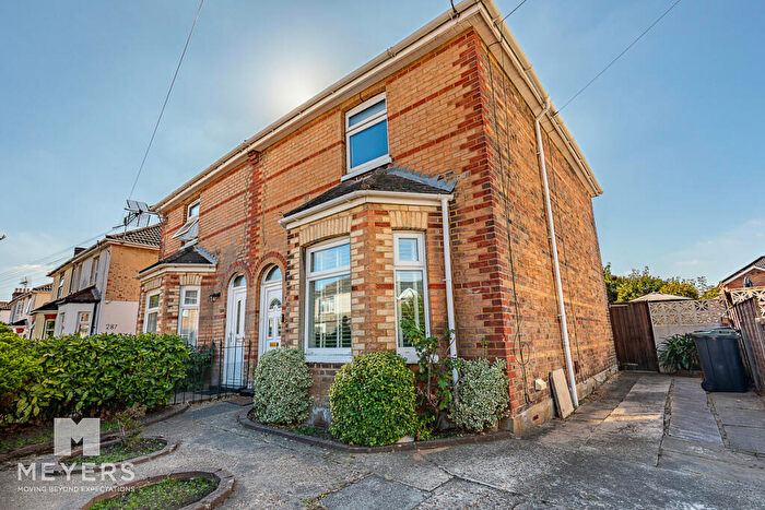 2 Bedroom Semi Detached House For Sale In Malmesbury Park Road, Bournemouth, BH8