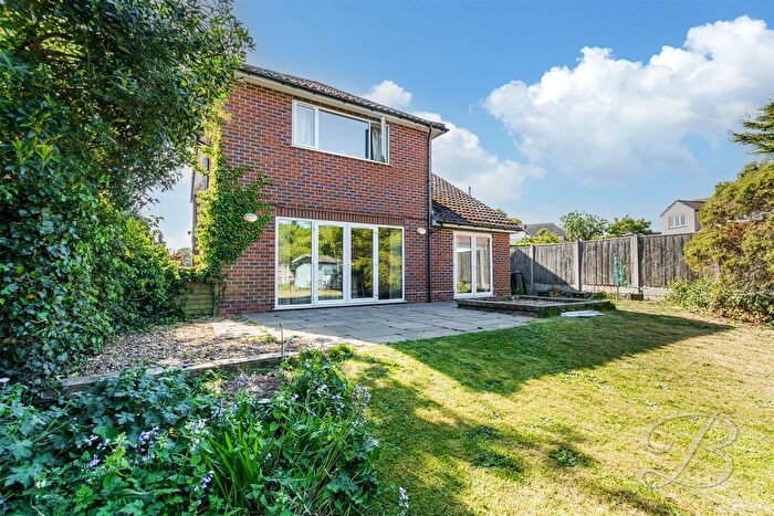 4 Bedroom Detached House For Sale In Lichfield Avenue, Mansfield, NG18