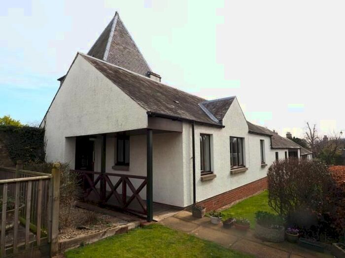 2 Bedroom Flat To Rent In Court Street, Haddington, EH41