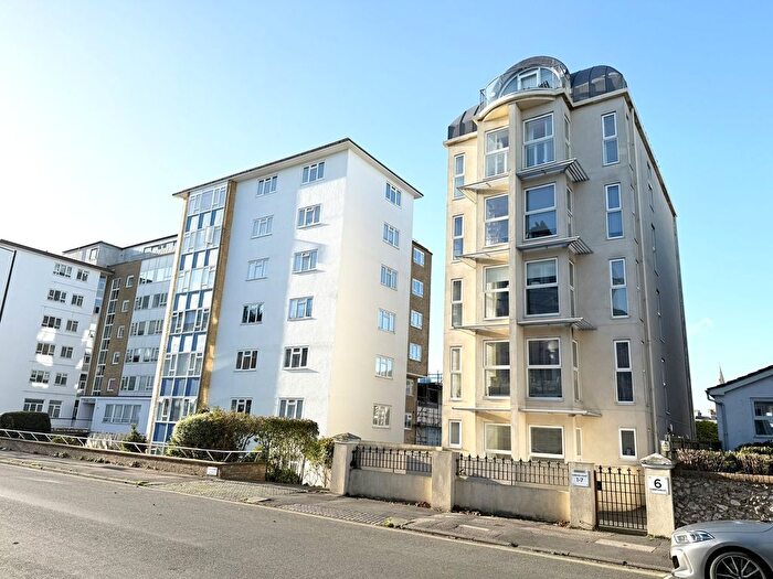 2 Bedroom Flat For Sale In Compton Street, Eastbourne, BN21