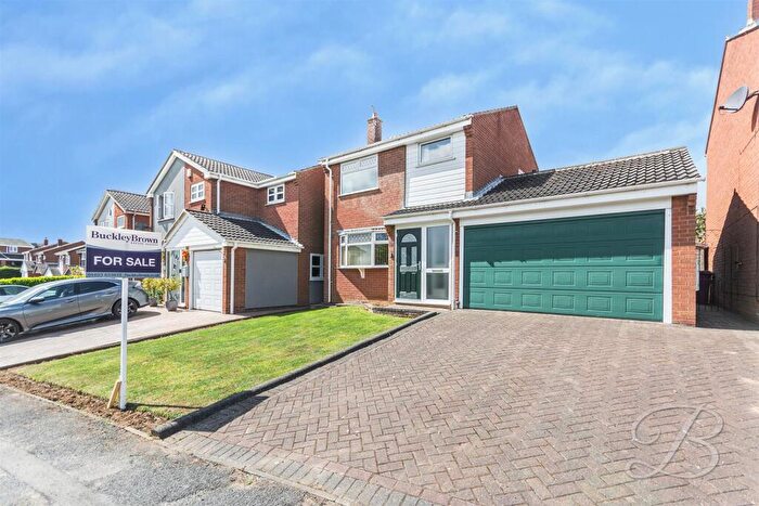 3 Bedroom Detached House For Sale In Mallard Close, Shirebrook, Mansfield, NG20
