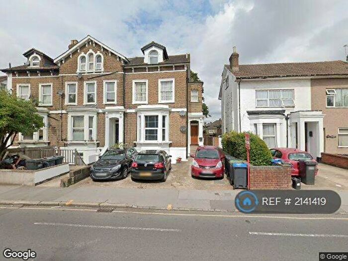 1 Bedroom Flat To Rent In Selhurst Road, London, SE25