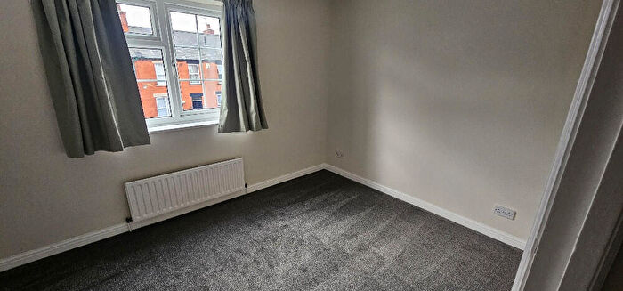 2 Bedroom Town House To Rent In Peel Street, Lincoln, Lincolnshire, LN5