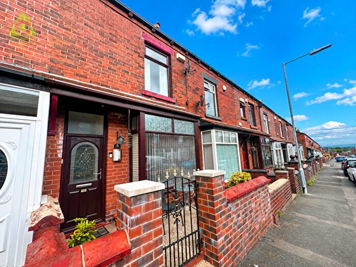 2 Bedroom Terraced House For Sale In Arnold Street, Bolton, BL1