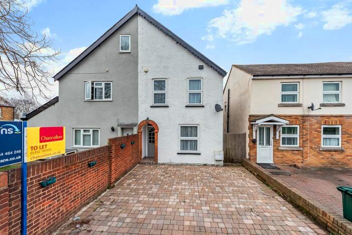 4 Bedroom Semi-Detached House To Rent In Staines Road West, Ashford, TW15