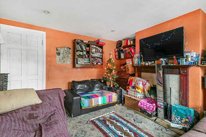 3 Bedroom Terraced House For Sale In The Street, Ewhurst, Cranleigh, GU6