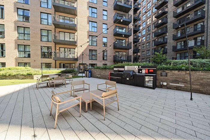 1 Bedroom Flat To Rent In Uncle Colindale, Colindale, London, NW9