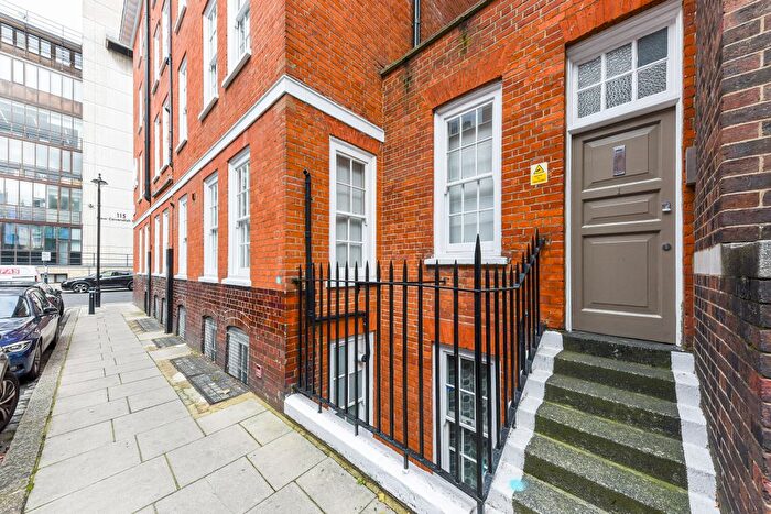 2 Bedroom Flat For Sale In Ogle Street, Fitzrovia, W1W