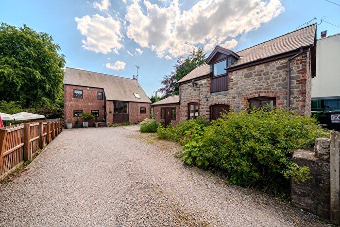 4 Bedroom Detached House For Sale In Staunton, Coleford, GL16