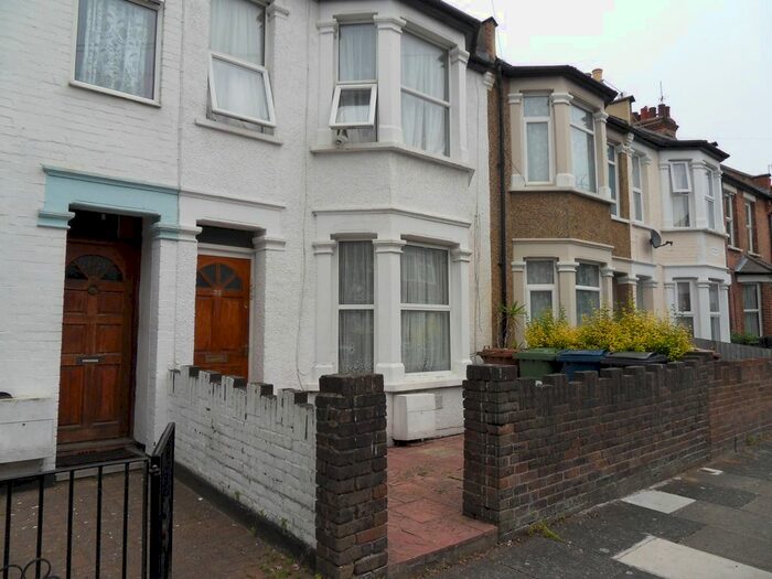 1 Bedroom Maisonette To Rent In Havelock Road, Harrow, HA3