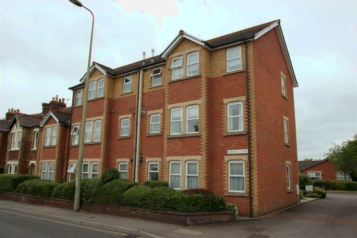 2 Bedroom House To Rent In Hopkins Court, Hollow Way, Cowley, Oxford, OX4