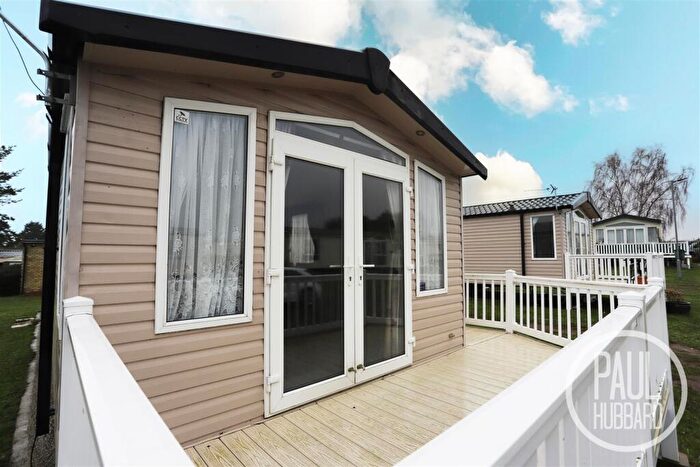 3 Bedroom Chalet For Sale In Swift Bordeaux, Tingdene, North Denes Holiday Park, NR32