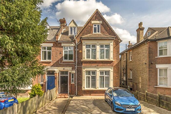 2 Bedroom Apartment For Sale In Baring Road, Grove Park, SE12