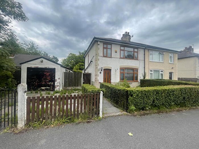 3 Bedroom Semi-Detached House For Sale In Basil Street, Preston, PR1