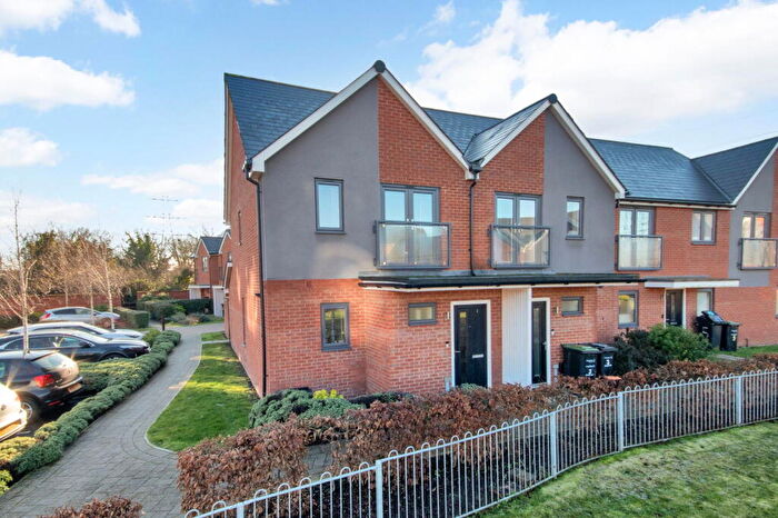 2 Bedroom End Of Terrace House For Sale In Caxton Park, Northfleet, Gravesend, Kent, DA11