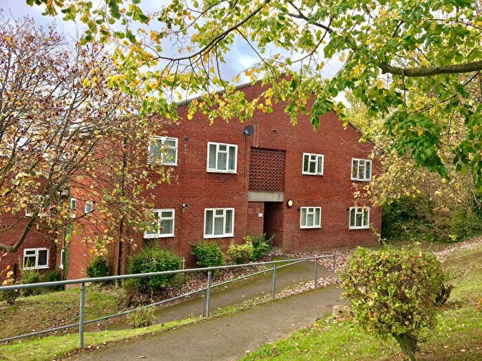 1 Bedroom Flat To Rent In Pearce Road, Chesham, HP5