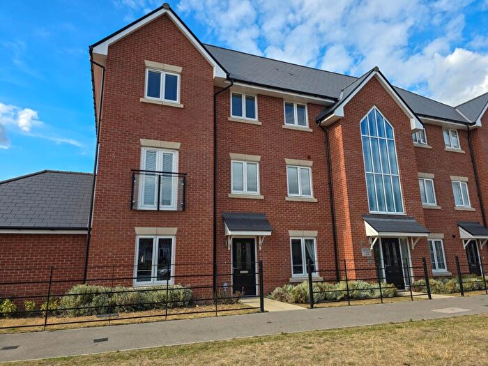 2 Bedroom Apartment For Sale In Connors Way, Canterbury, CT1