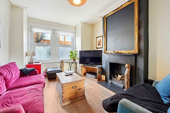 4 Bedroom Property To Rent In Greyswood Street, Streatham, SW16