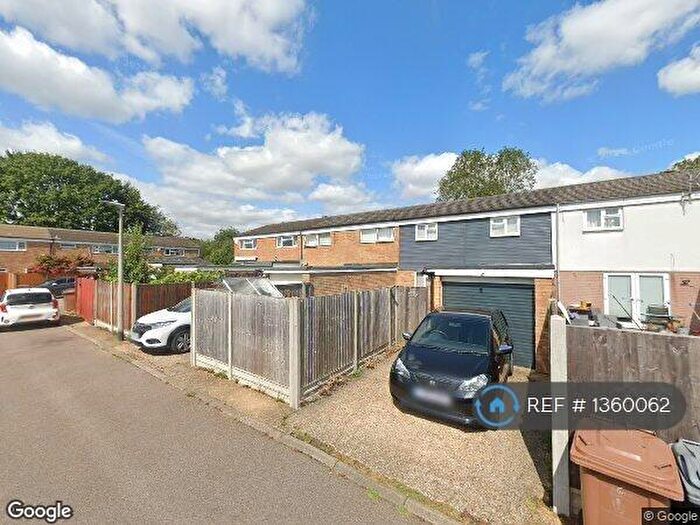 3 Bedroom Terraced House To Rent In Ripon Road, Stevenage, SG1