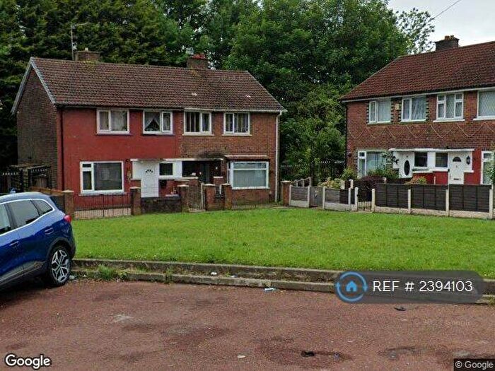3 Bedroom Semi-Detached House To Rent In Kenyon Way, Manchester, M38