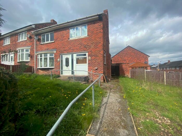 3 Bedroom Semi-Detached House To Rent In Bents Road, Rotherham, ., S61