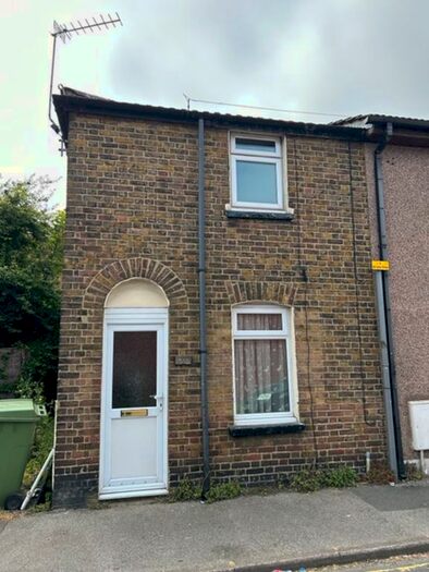 1 Bedroom Terraced House To Rent In Victoria Street, Sheerness, ME12