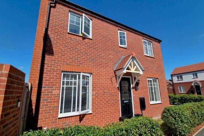 3 Bedroom Property To Rent In Little Jims Close, Tamworth, B78