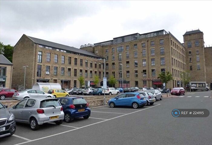 2 Bedroom Flat To Rent In Howard Town Mill, Glossop, SK13