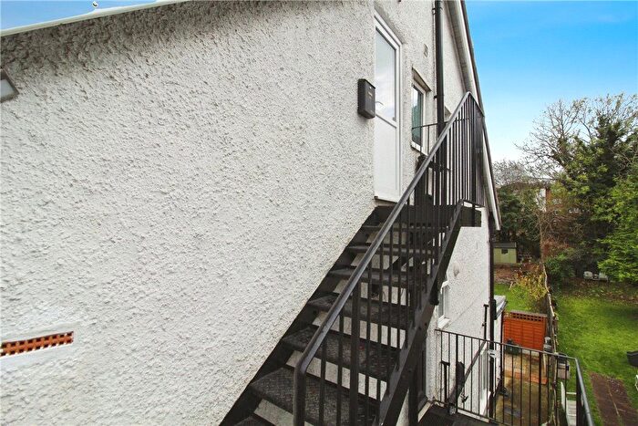 2 Bedroom Flat To Rent In Brighton Road, Purley, CR8