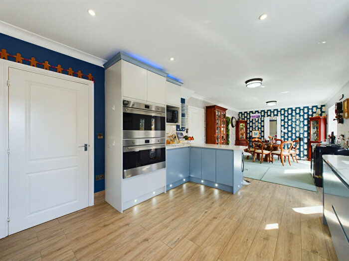 5 Bedroom Detached House For Sale In Voyager Close, Fleetwood, FY7