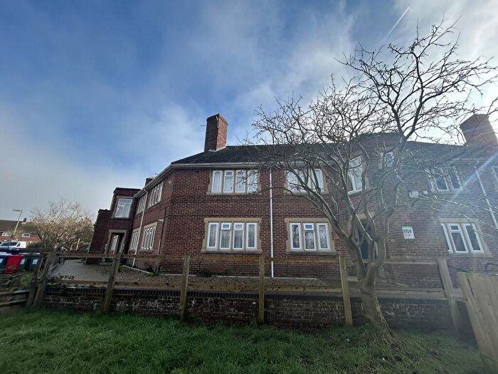 2 Bedroom Apartment To Rent In Peat Moors, Headington, Oxford, OX3