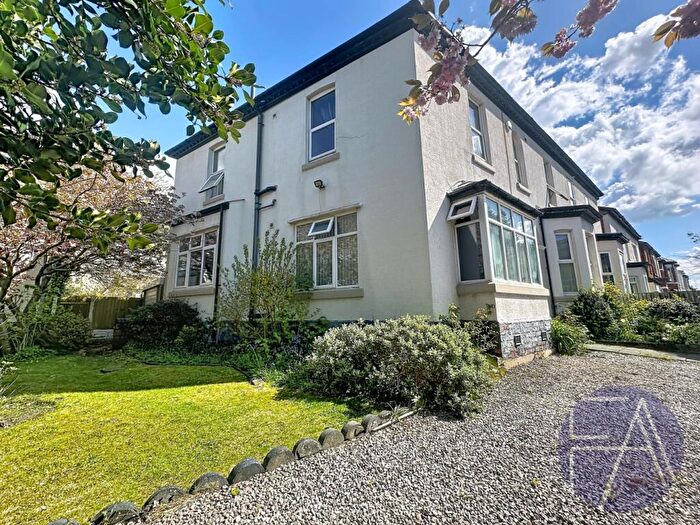 6 Bedroom Semi Detached House For Sale In Claremont Road, Southport, Merseyside, PR8