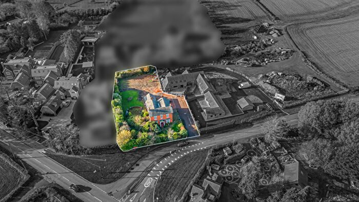 5 Bedroom Detached House For Sale In Detached House With Outline Planning For A Further Detached Home, B94