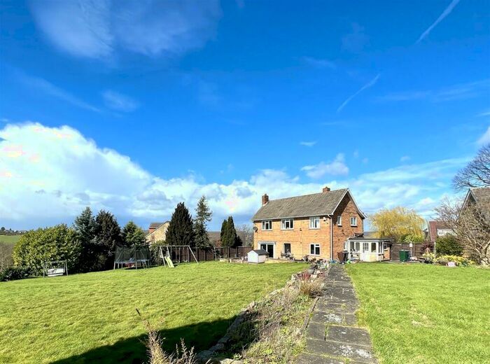 3 Bedroom Detached House To Rent In Church Street, Gawber, Barnsley, S75