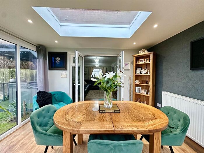 3 Bedroom End Of Terrace House For Sale In Ninfield Road, Bexhill-On-Sea, TN39