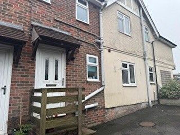 2 Bedroom Property To Rent In Queens Road, Crowborough, TN6